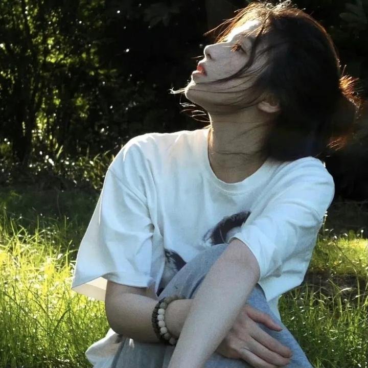 幽灵与未亡人